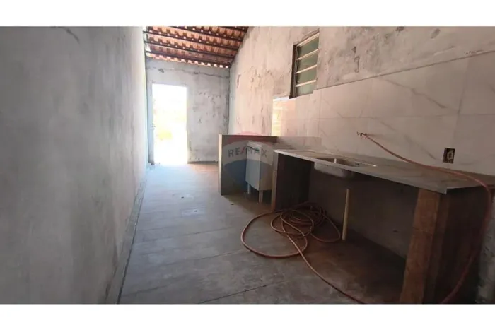 Oportunidade no bairro Castanheira, casa de 02 quartos