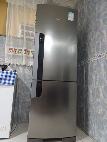 Geladeira frizer em baixo frost Free