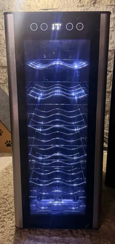 Vendo Adega climatizada Electrolux