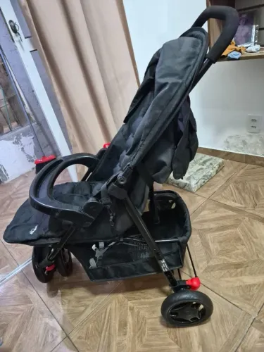 Carrinho de bebê 