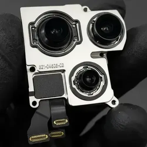 Câmera traseira original retirada para o iPhone 15 Pro