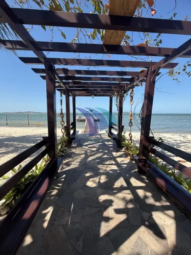 COD 1755 - Linda Casa Linear em Condomínio Completo com Acesso à Lagoa Cabo Frio