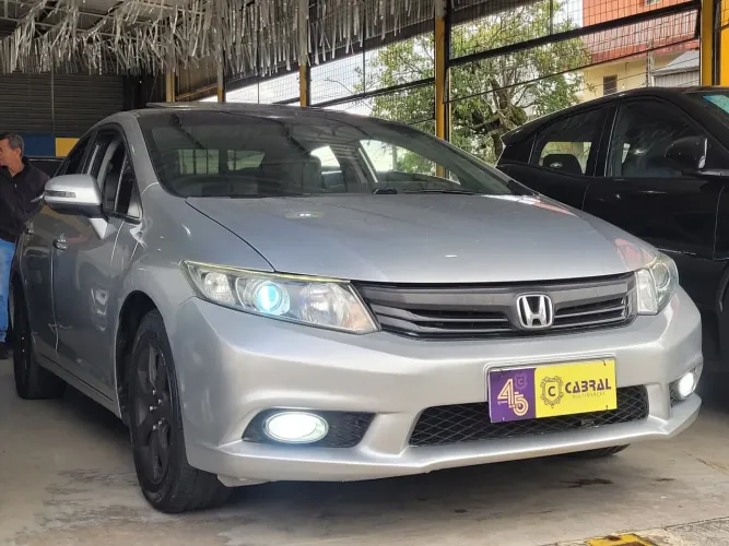 Honda Civic Sedan EXS 1.8/1.8 Flex 16V Aut. 4P 2012