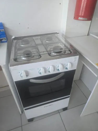 Fogão esmaltec usada 4 bocas manual 