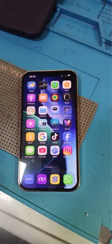 Vende se um iPhone 13pro 128gb perfeito estado