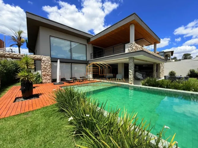 Casa Alto Padrão - Residencial 1 Alphaville
