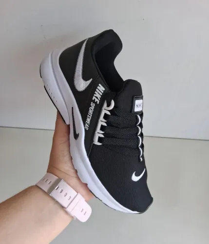 Tênis Nike OPÇÃO CADARÇO 