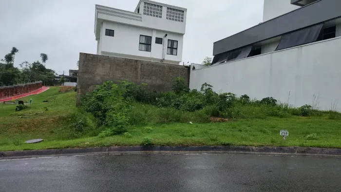 VENDA LOTE NO CONDOMÍNIO MORADA DOS PÁSSAROS PONTA NEGRA