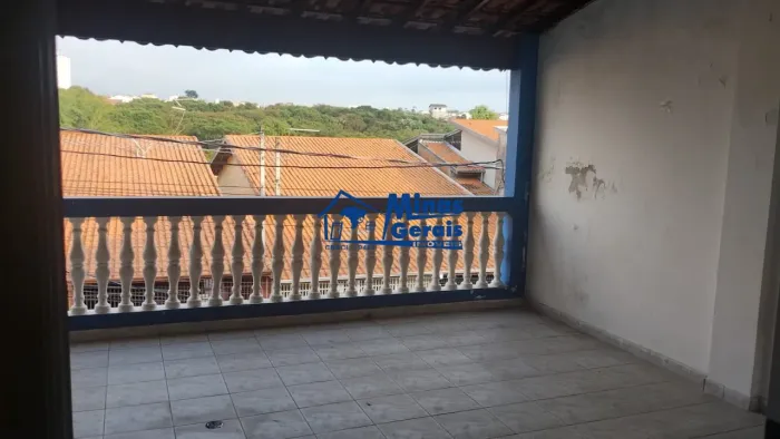 Sobrado com 2 Dorms, Sacada e Garagem Coberta para Locação no Bosque dos Eucaliptos - SJC