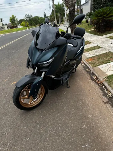 Yamaha Xmax 250 2024