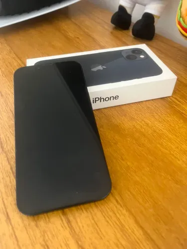 iPhone 13 - 128GB