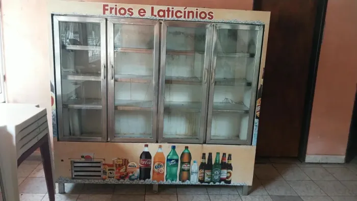Expositor de bebidas 