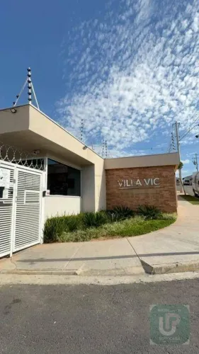 Apartamento com 2 dormitórios à venda, 45 m² por R$ 250.000,00 - Condominio Villa Vic Vice