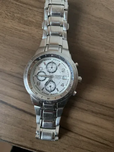 Relógio Casio EF-506