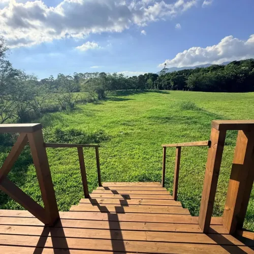 Casa de condomínio para venda possui 2000 metros quadrados com 4 quartos