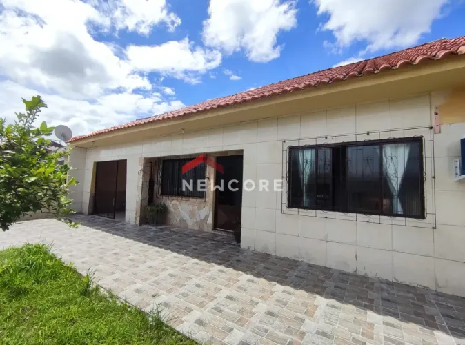 Casa em Rua Benjamin Gusmão - Bom Sucesso - Gravataí/RS