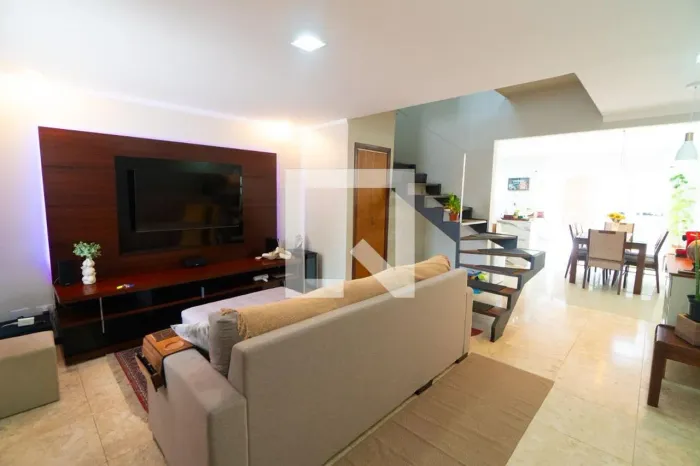 Casa à Venda - Vila Clementino, 7 Quartos, 180 m2
