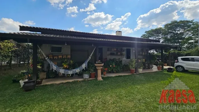 Casa térrea, dentro de condomínio fechado no Green Ville, Rio Abaixo, Atibaia/SP