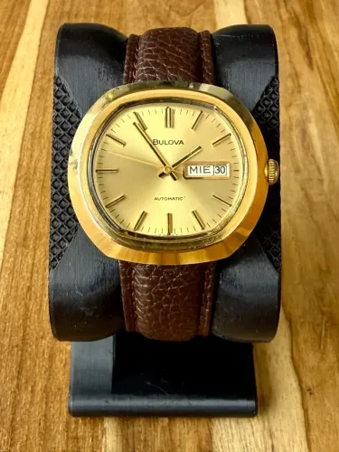 Relógio Bulova Case TV Vintage - 1972