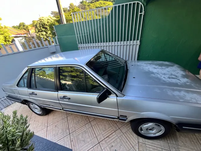 Volkswagen Santana Glsi / GLS 1.8/ 2.0 (álcool) 1991