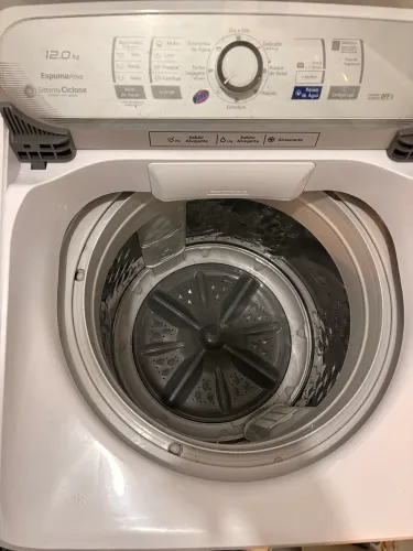 Máquina Panasonic 12kg