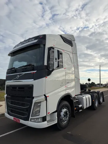 VOLVO FH 500 6x2 2016 Pacote LC