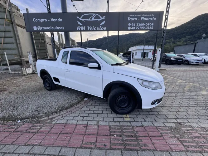Volkswagen Saveiro 1.6 MI/ 1.6 MI Total Flex 8V (álcool) 2012