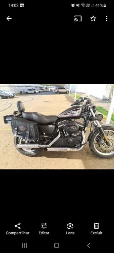 Vendo banco pedrinho e bolsas laterais  harley 883