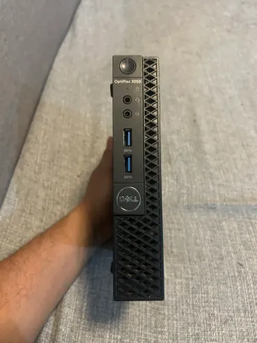 Mini Desk Dell 3050