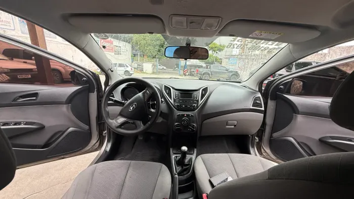Hyundai HB20S Unique 1.0 Flex 12V Mec. 2019