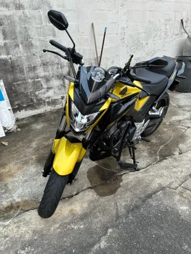 Honda CB 300f Twister Flex 2024