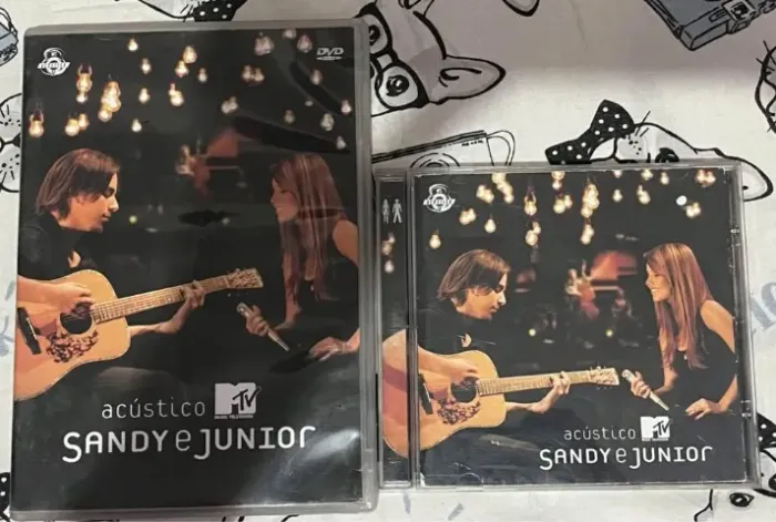 Kit CD e DVD Sandy e Junior (Acústico MTV)