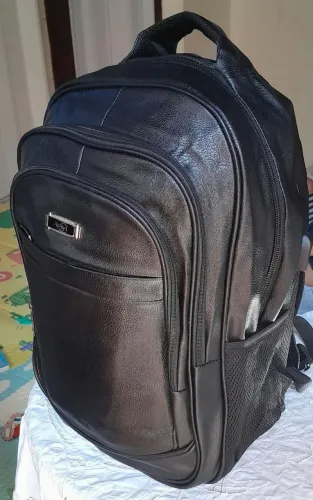 Mochila masculina em couro PU preta
