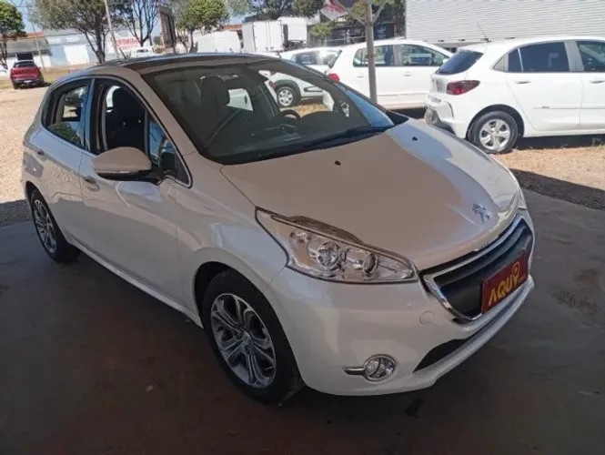 Peugeot 208 Griffe 1.6 Flex 16V 5P Aut. 2014