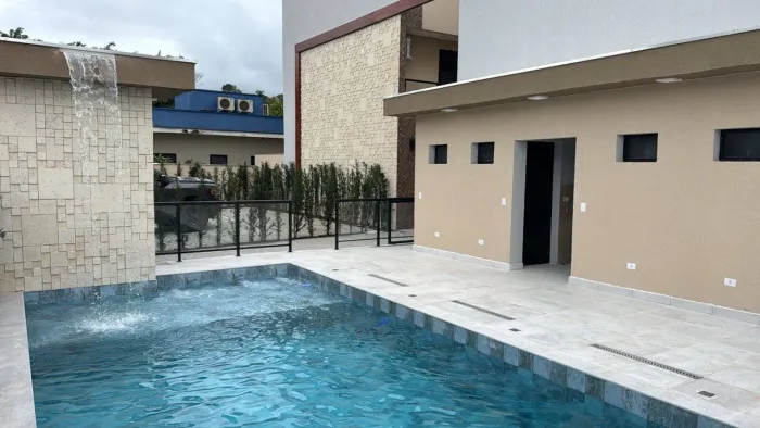 Sobrados triplex para venda no Condomínio Morada da Praia - Boracéia.