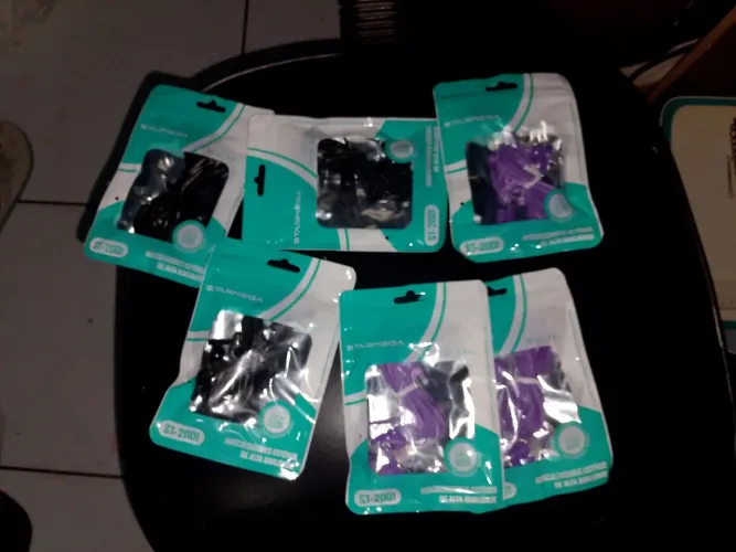 Kit 5 fone de ouvido  com fio 