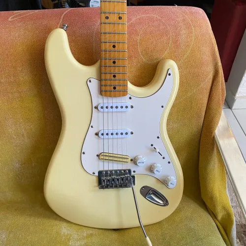 Guitarra SX stratocaster turbinada