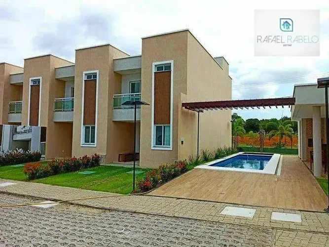 Casa com 03 quartos no condomínio Villa Rose Residence à venda em Eusébio.