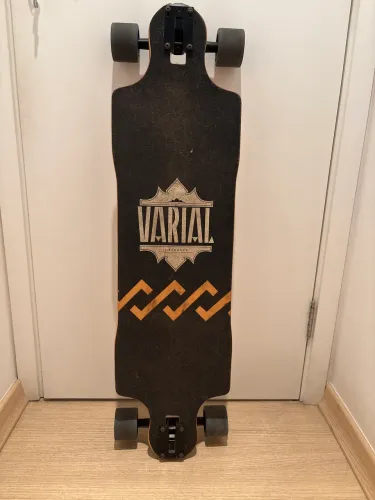 Skate longboard Varial