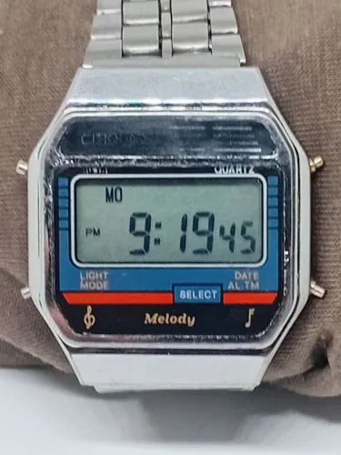 Relógio 7 melodias 