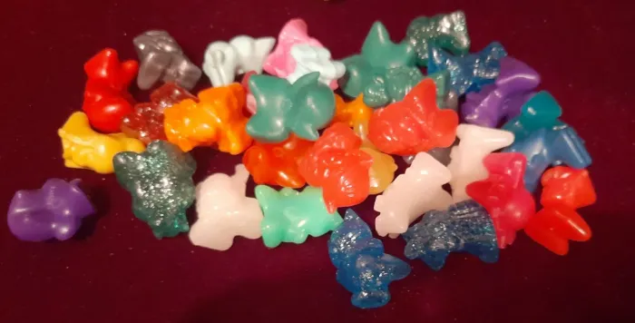 30+ Gogo's Crazy Bones do Dragon Ball Z (Brilhante no Escuro, Purpurina & Cor Gelatinosa)