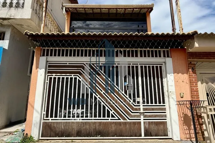 Casa à venda em Guarulhos/SP