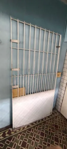 Portão de Ferro Reforçado 1,06 x 2,05 m - Muito Resistente