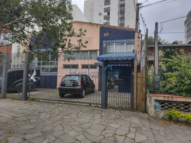 Prédio Inteiro em Petrópolis - Porto Alegre, RS