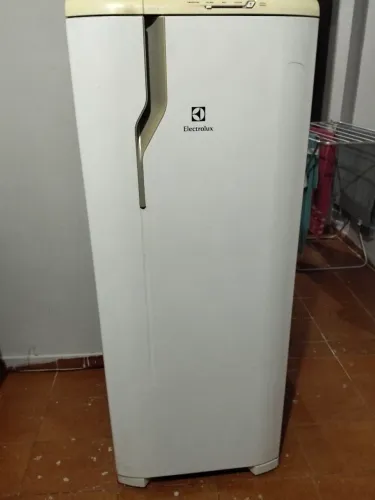 Geladeira Electrolux
