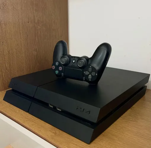 Ps4 1tb DESBLOQUEADO + 10 jogos