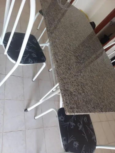 Mesa granito com 4 cadeiras