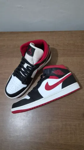 Air Jordan 1 Mid Gym Red Tam 41