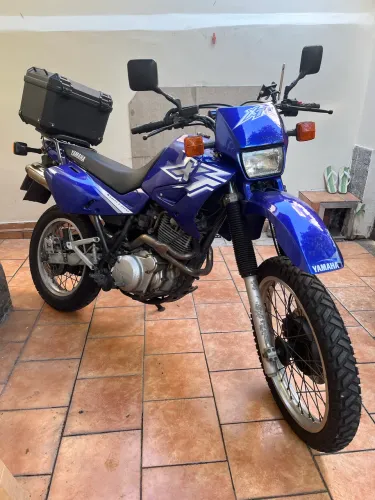 Vendo XT 600E ano 2000