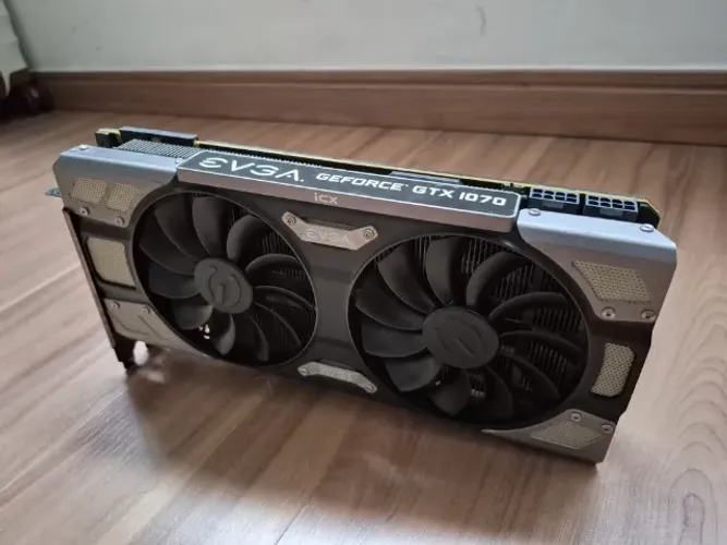 Placa de Video EVGA GTX 1070 FTW2